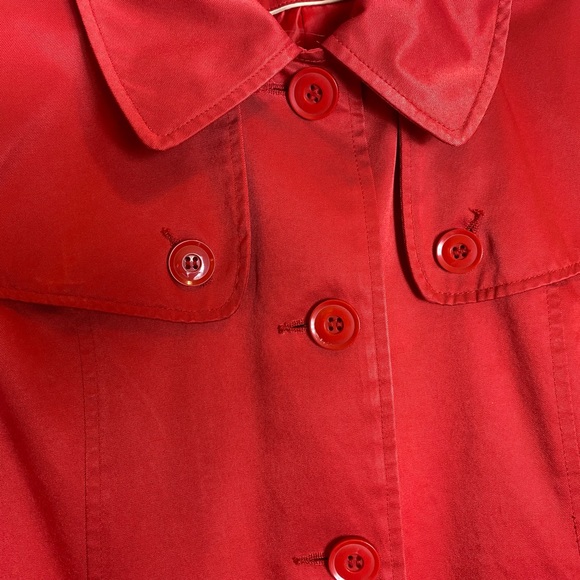 Vintage DKNY Adorable Red Trench Coat - Picture 5 of 8